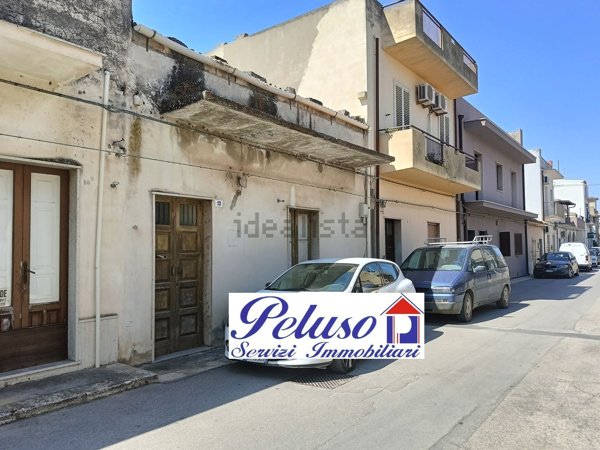 casa indipendente in vendita a Comiso in zona Pedalino