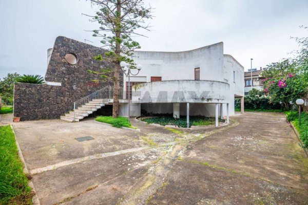 casa indipendente in vendita a Comiso in zona Pedalino