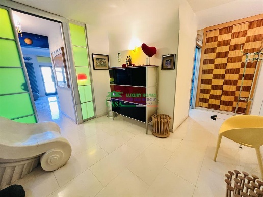 appartamento in vendita a Comiso in zona Centro Storico