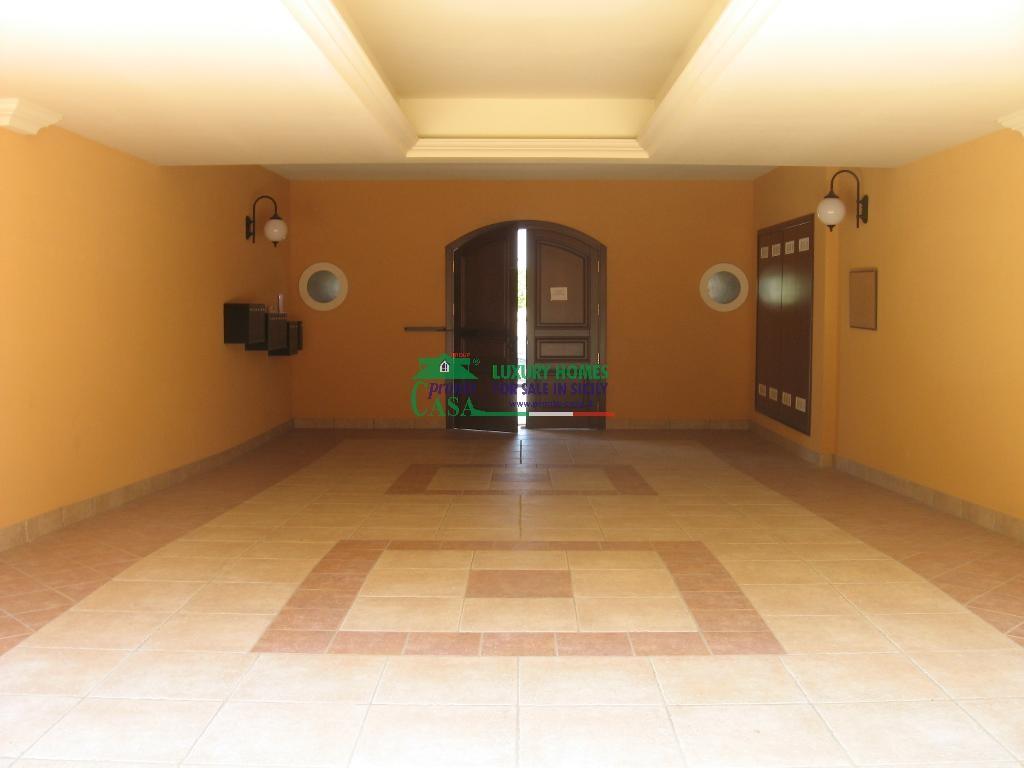 appartamento in vendita a Comiso