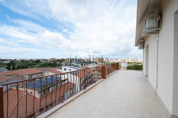 appartamento in vendita a Comiso in zona Centro Storico