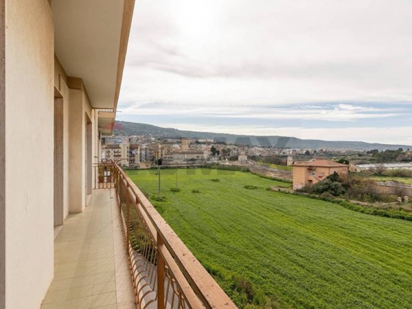 appartamento in vendita a Comiso