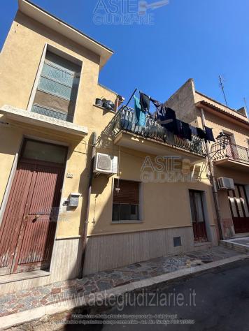 casa indipendente in vendita a Comiso