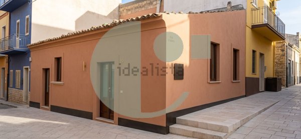 casa indipendente in vendita a Comiso