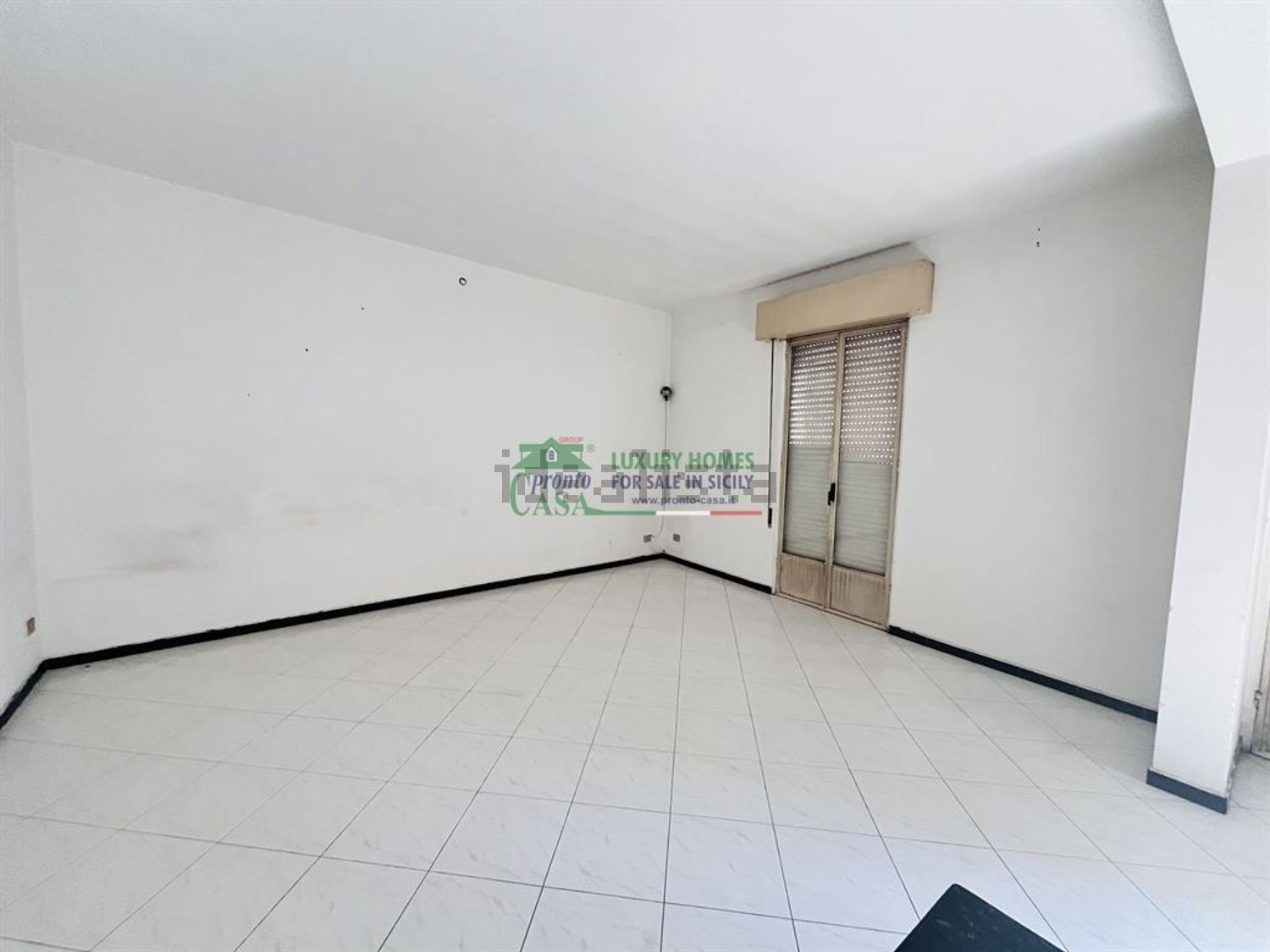 casa indipendente in vendita a Comiso