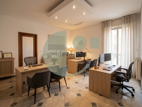 ufficio in vendita a Comiso