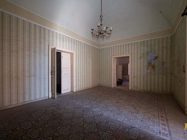 casa indipendente in vendita a Comiso