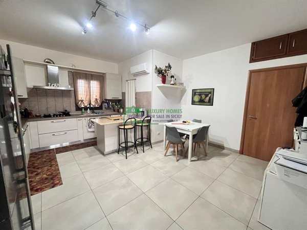 casa indipendente in vendita a Comiso in zona Pedalino