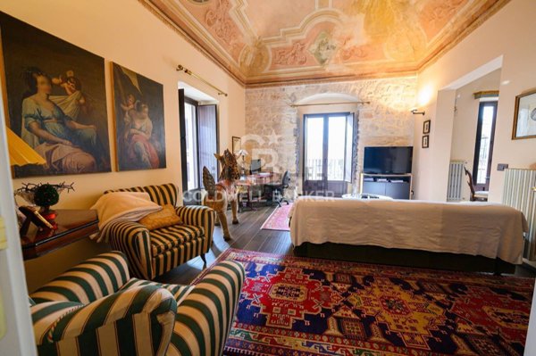 casa indipendente in vendita a Comiso