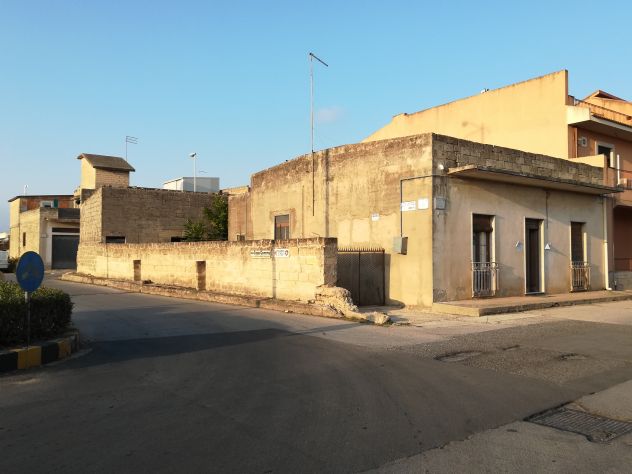casa indipendente in vendita a Comiso in zona Pedalino