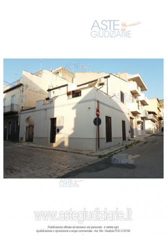 casa indipendente in vendita a Comiso