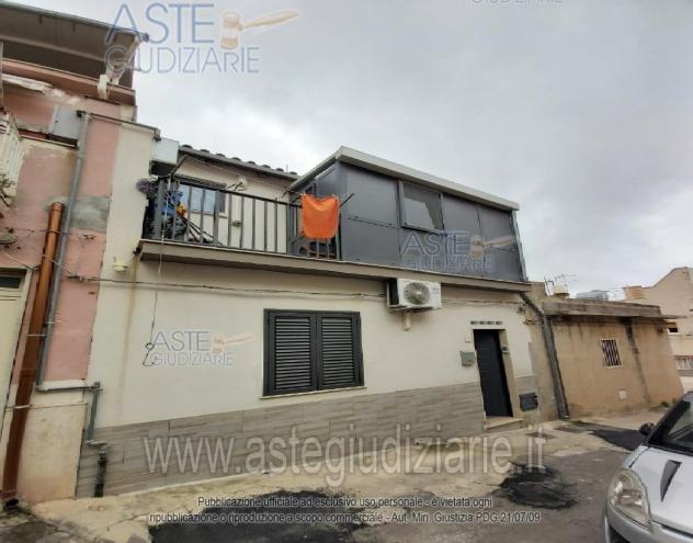 casa indipendente in vendita a Comiso