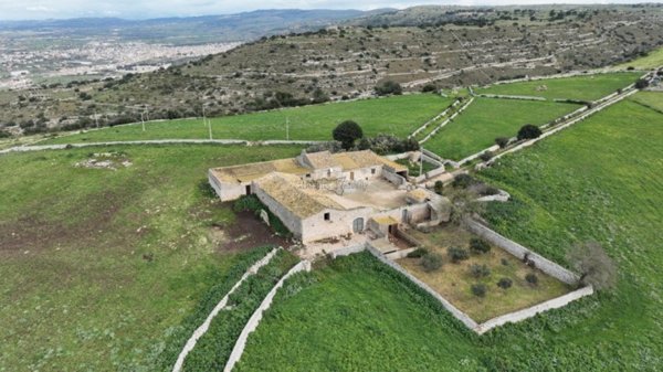 villa in vendita a Comiso