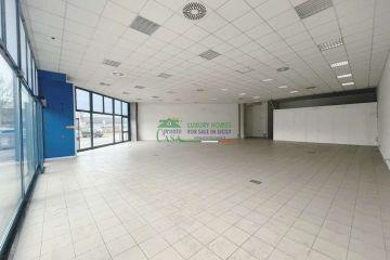 locale commerciale in vendita a Comiso