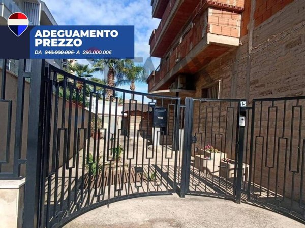 casa indipendente in vendita a Comiso