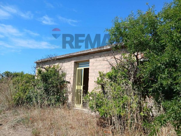 appartamento in vendita a Comiso in zona Pedalino