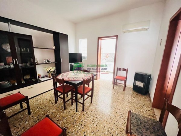 casa indipendente in vendita a Comiso in zona Centro Storico