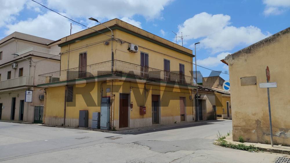 casa indipendente in vendita a Comiso in zona Pedalino