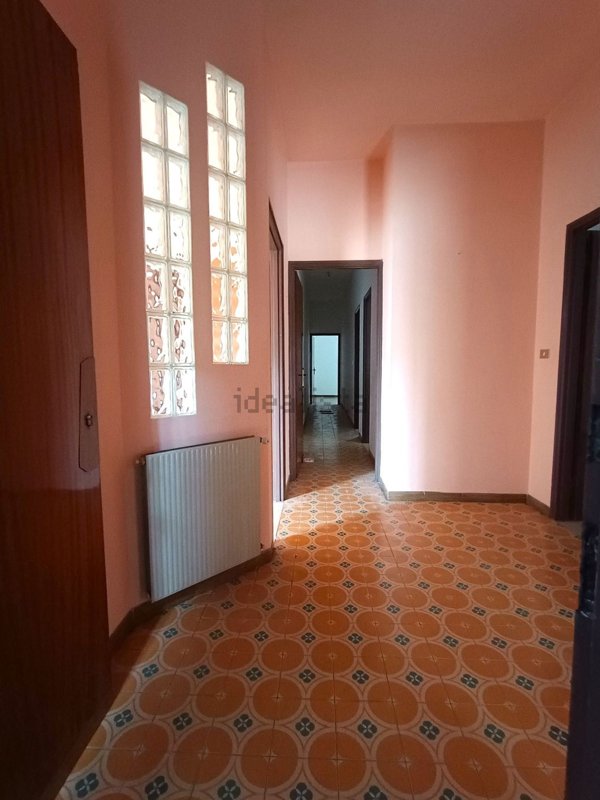 appartamento in vendita a Comiso in zona Centro Storico