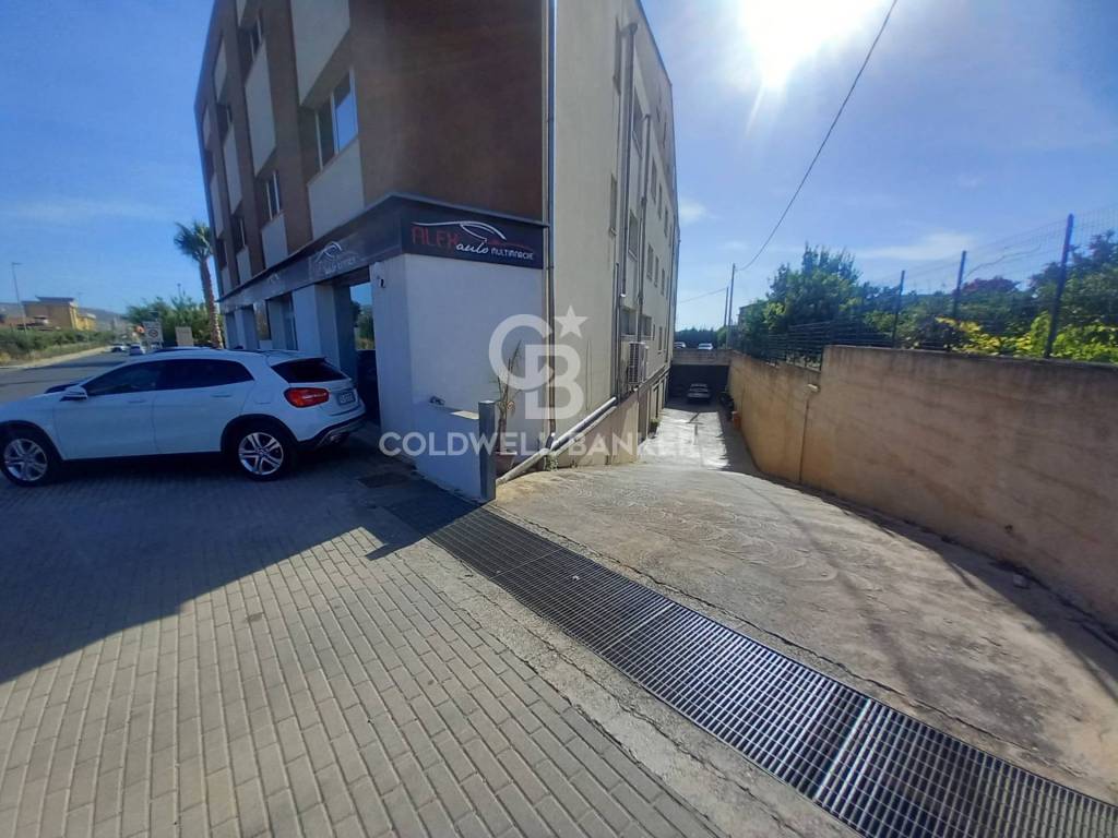 locale di sgombero in vendita a Comiso in zona Centro Storico
