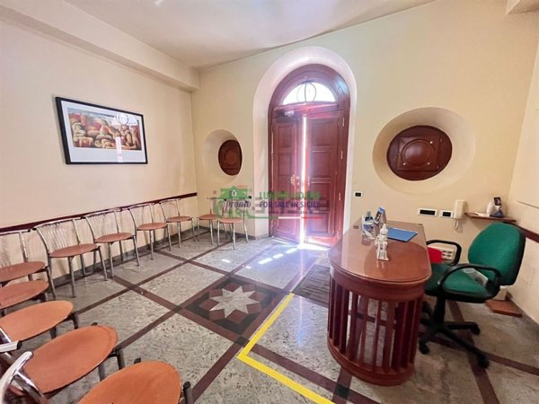casa indipendente in vendita a Comiso in zona Centro Storico