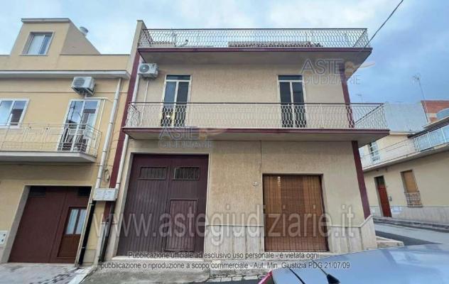 box auto in vendita a Comiso