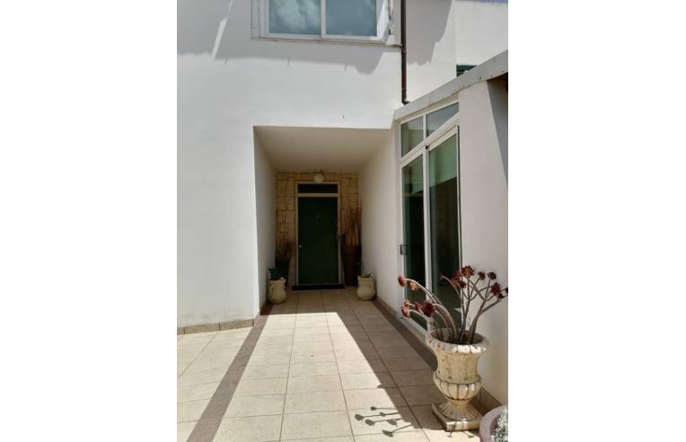 casa indipendente in vendita a Comiso