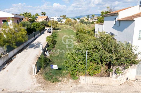 casa indipendente in vendita a Comiso in zona Centro Storico
