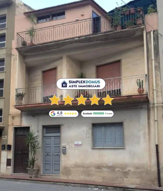 appartamento in vendita a Comiso in zona Centro Storico