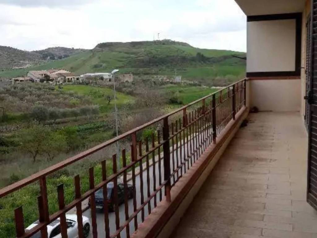 appartamento in vendita a Giarratana