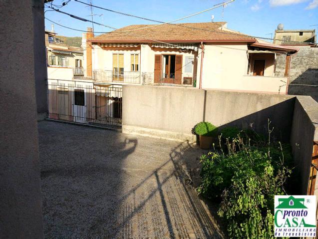 appartamento in vendita a Giarratana