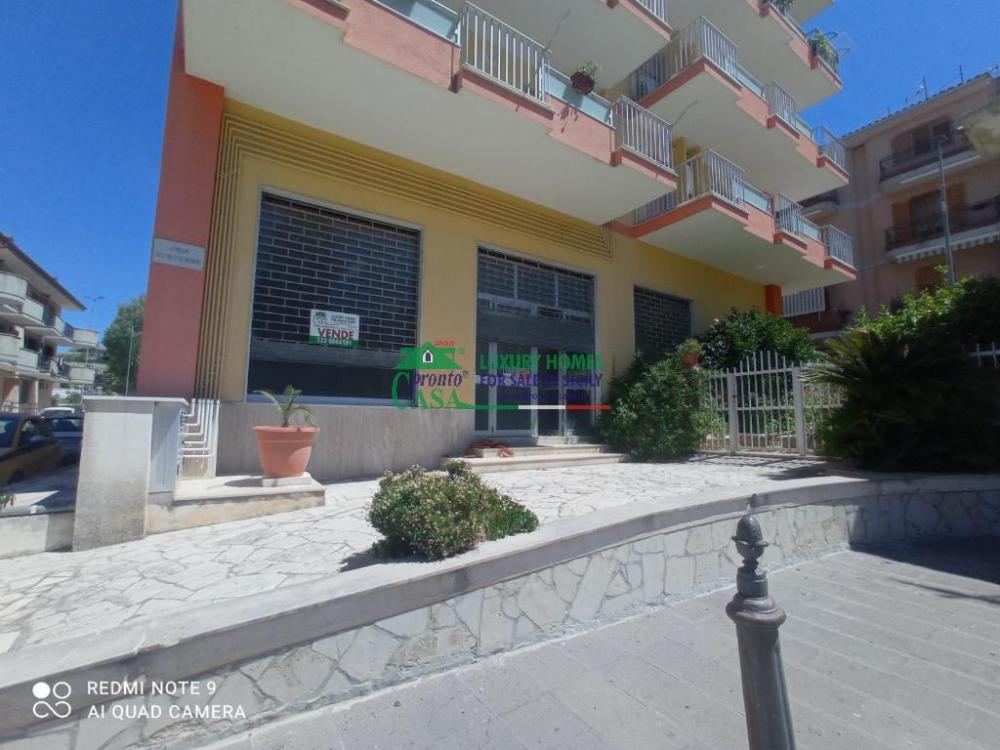 casa indipendente in vendita a Giarratana