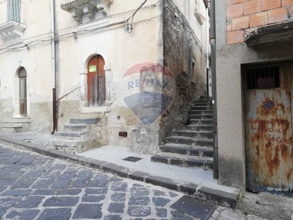 appartamento in vendita a Giarratana