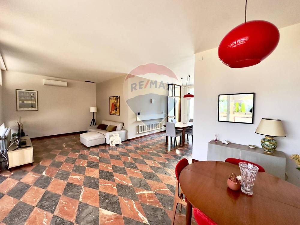 appartamento in vendita a Giarratana
