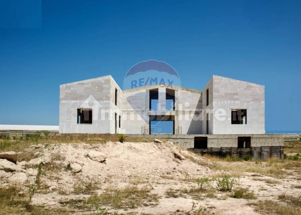 casa indipendente in vendita a Giarratana