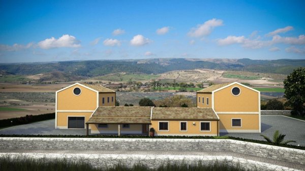 casa indipendente in vendita a Giarratana