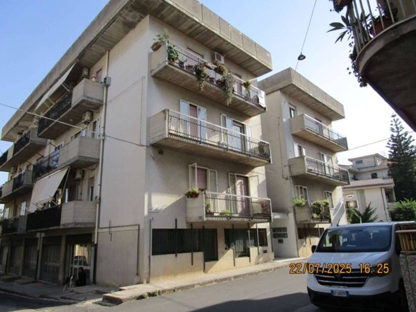 appartamento in vendita a Giarratana