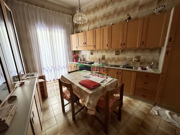 casa indipendente in vendita a Giarratana