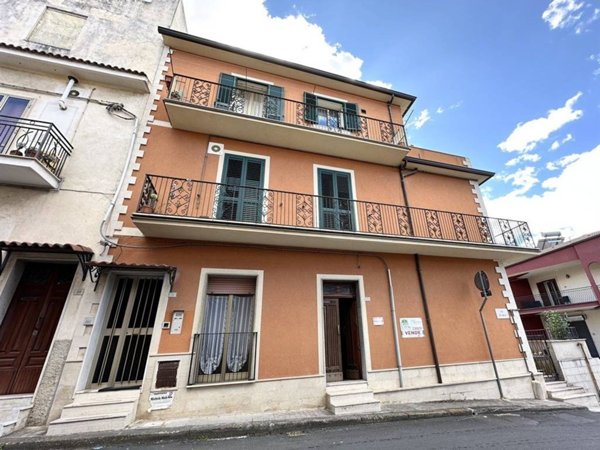 appartamento in vendita a Giarratana in zona Giarratana