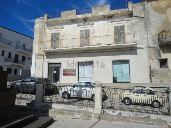 ufficio in vendita a Giarratana