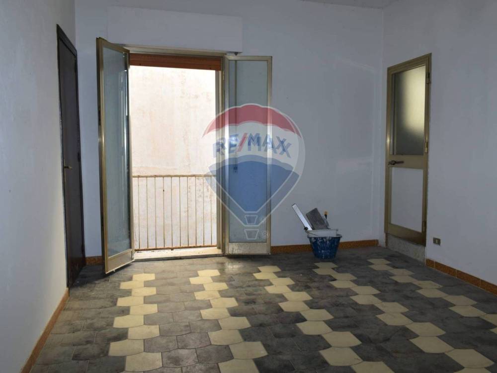 casa indipendente in vendita a Giarratana