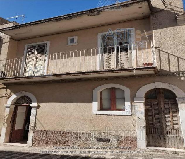 casa indipendente in vendita a Giarratana