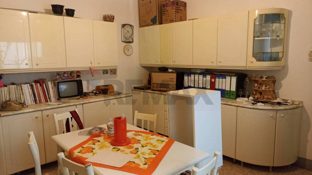 casa indipendente in vendita a Giarratana