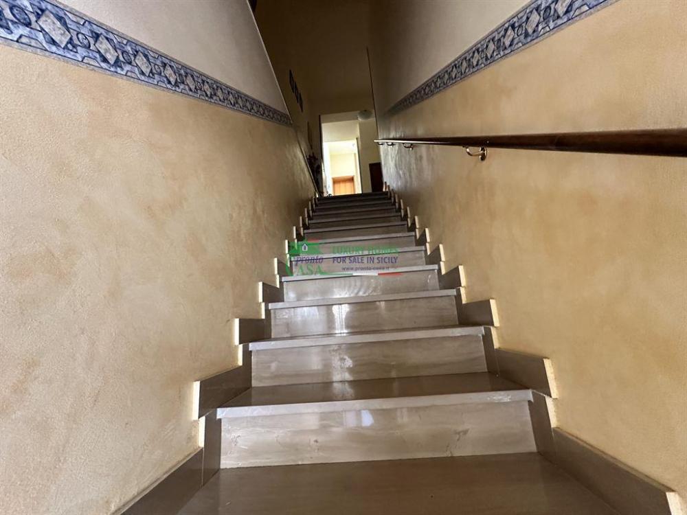 appartamento in vendita a Giarratana in zona Giarratana