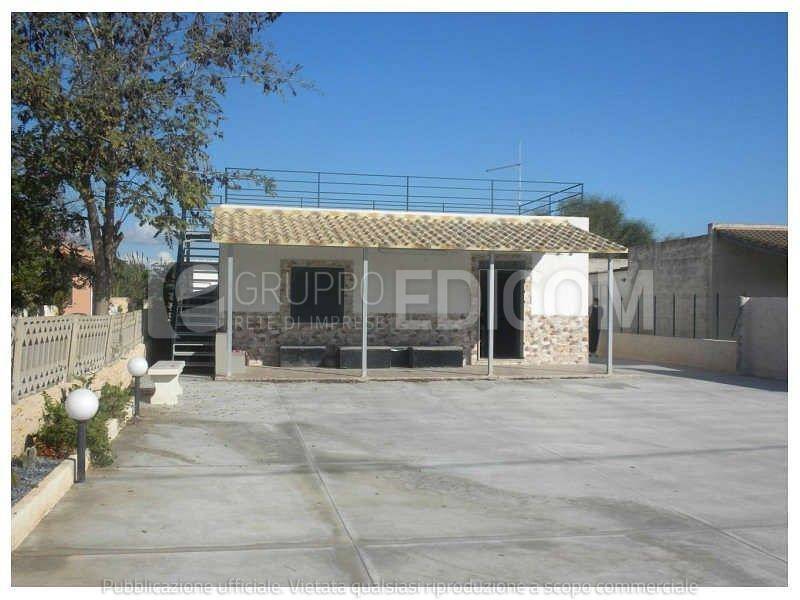 appartamento in vendita ad Ispica in zona Santa Maria del Focallo