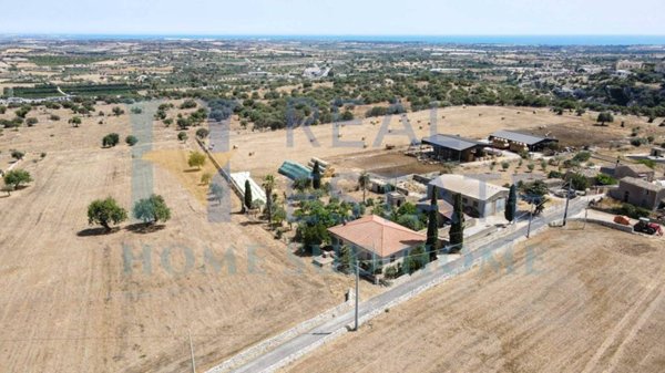 casa indipendente in vendita ad Ispica