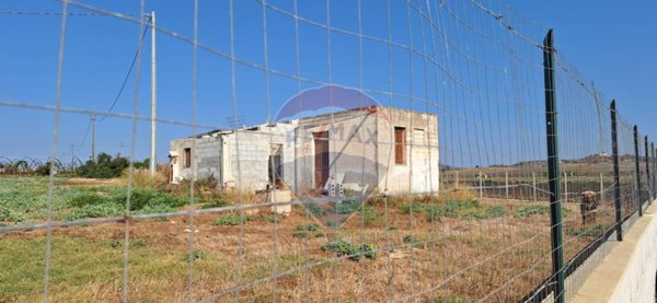 casa indipendente in vendita ad Ispica
