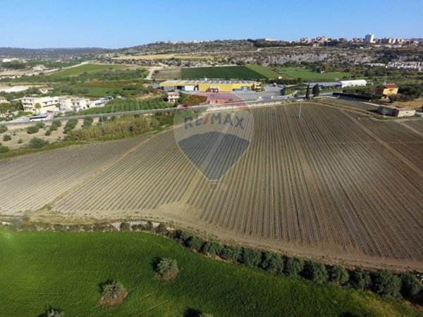 terreno edificabile in vendita ad Ispica