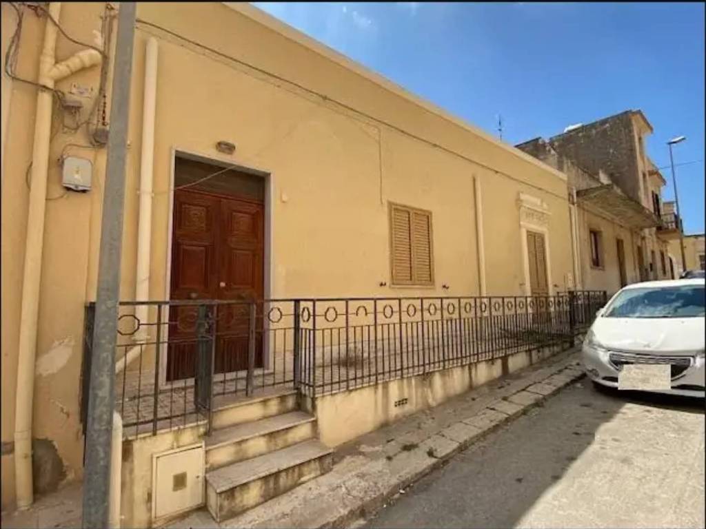 appartamento in vendita ad Ispica