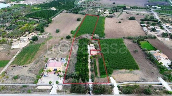 terreno agricolo in vendita ad Ispica in zona Santa Maria del Focallo